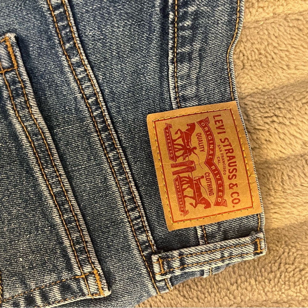 Levi's Blue Boot Cut Jeans with Vintage Appeal